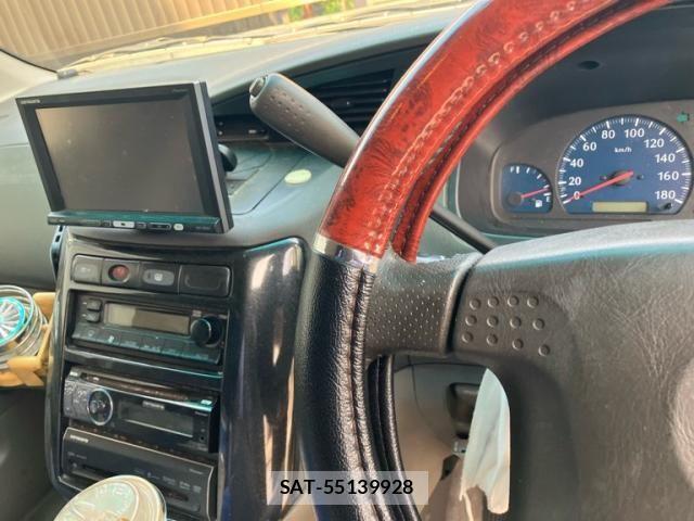 Nissan ELGRAND 2000-05 8207412-19