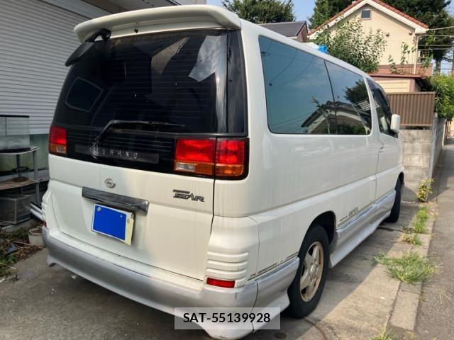 Nissan ELGRAND 2000-05 8207412-3