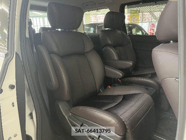 Nissan ELGRAND 2023-03 8207404-9