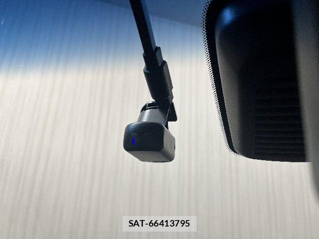 Nissan ELGRAND 2023-03 8207404-11