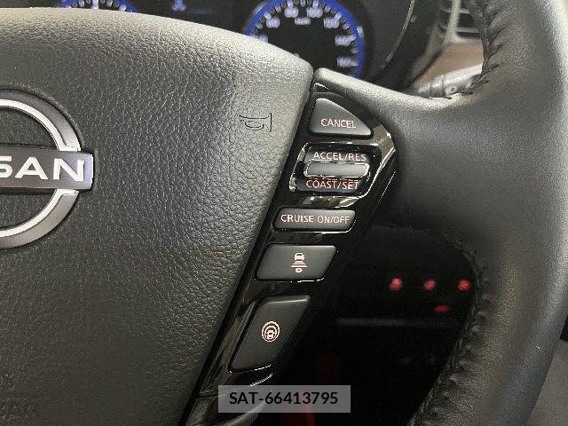 Nissan ELGRAND 2023-03 8207404-17