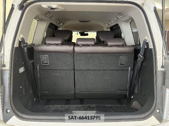 Nissan ELGRAND 2023-03 8207404-20