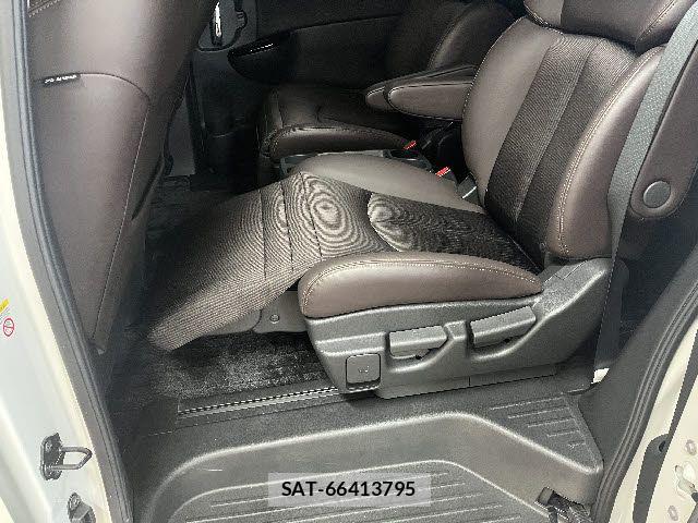 Nissan ELGRAND 2023-03 8207404-22