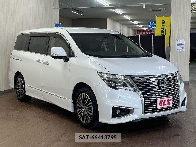 Nissan ELGRAND 2023-03 8207404-6