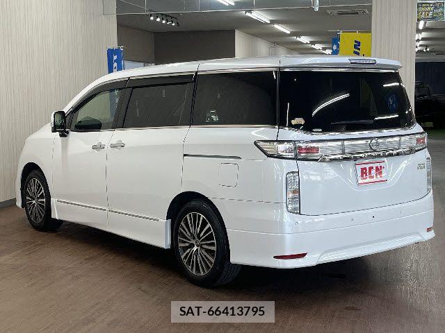 Nissan ELGRAND 2023-03 8207404-8