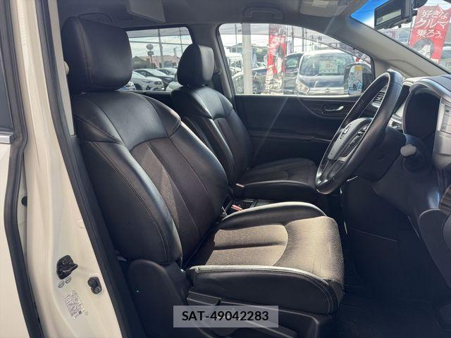 Nissan ELGRAND 2015-06 8207409-12