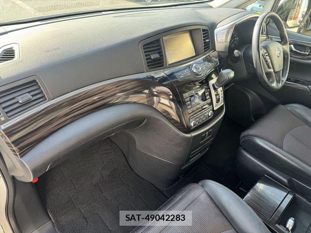 Nissan ELGRAND 2015-06 8207409-25
