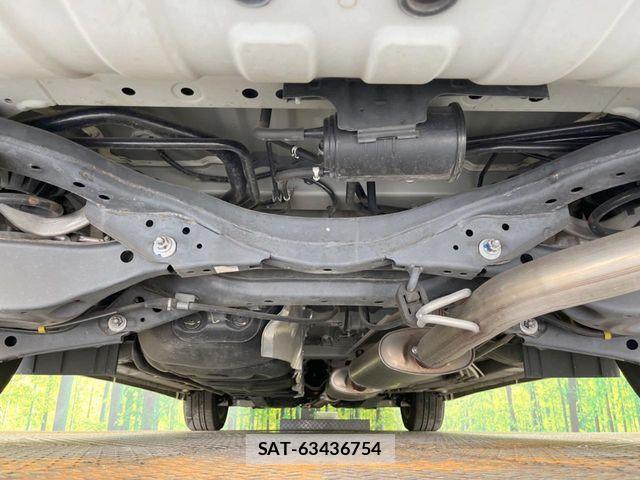 Nissan ELGRAND 2020-04 8207405-18