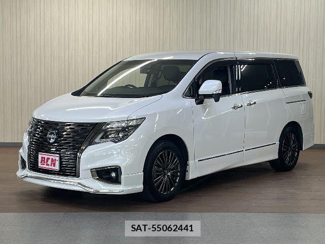 Nissan ELGRAND 2022-11 8207403-0