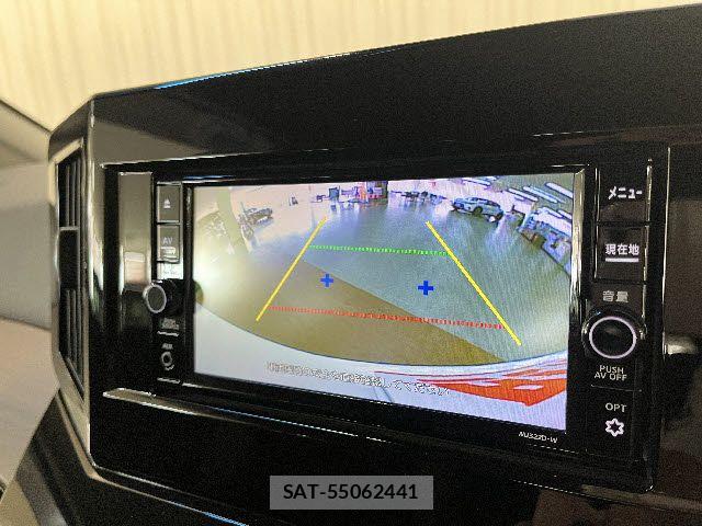 Nissan ELGRAND 2022-11 8207403-10