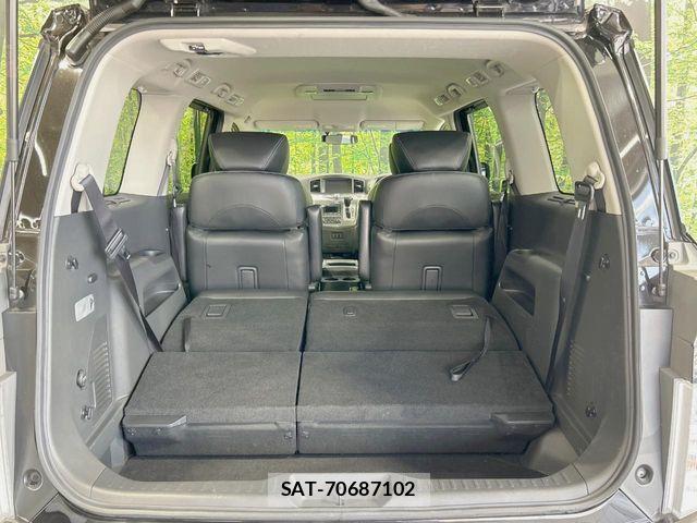 Nissan ELGRAND 2016-10 8207406-10