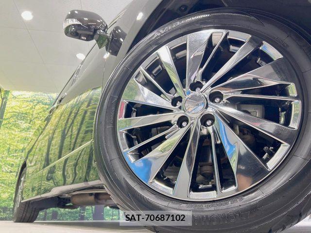 Nissan ELGRAND 2016-10 8207406-13