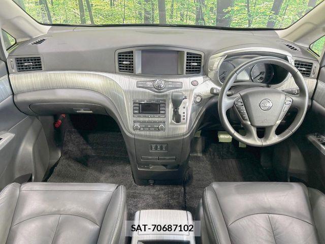 Nissan ELGRAND 2016-10 8207406-1