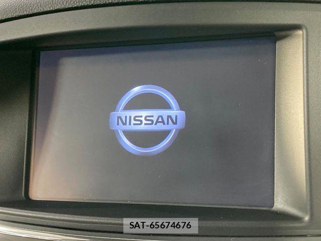 Nissan ELGRAND 2017-03 8207410-3