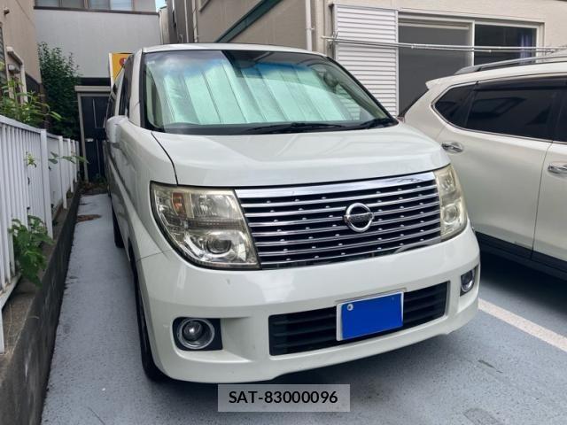 Nissan ELGRAND 2004-12 8229841-0