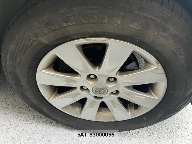 Nissan ELGRAND 2004-12 8229841-3