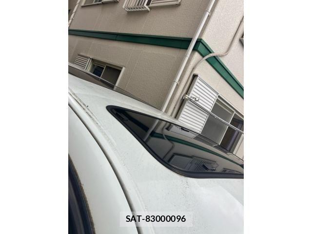 Nissan ELGRAND 2004-12 8229841-7