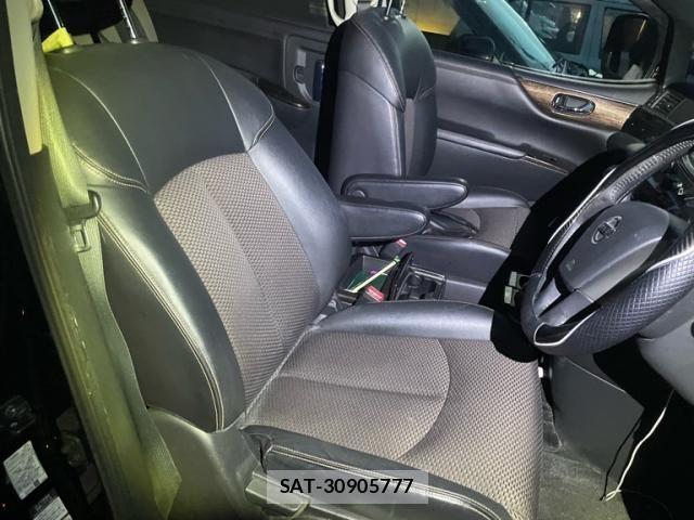 Nissan ELGRAND 2010-08 8229842-10