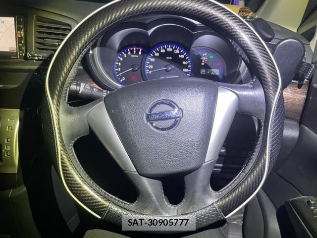 Nissan ELGRAND 2010-08 8229842-15
