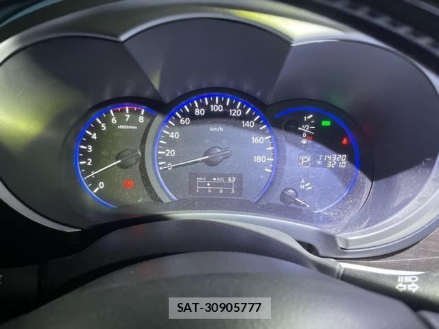 Nissan ELGRAND 2010-08 8229842-16