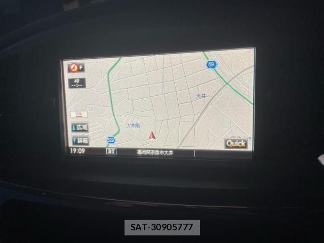 Nissan ELGRAND 2010-08 8229842-20