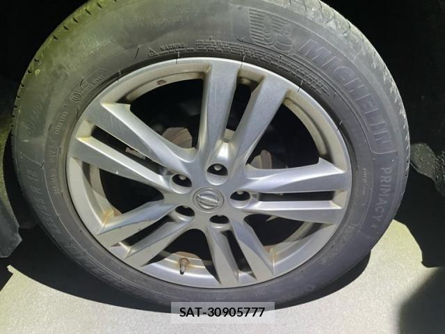 Nissan ELGRAND 2010-08 8229842-6