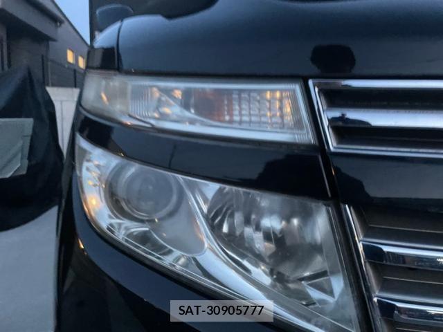 Nissan ELGRAND 2010-08 8229842-8