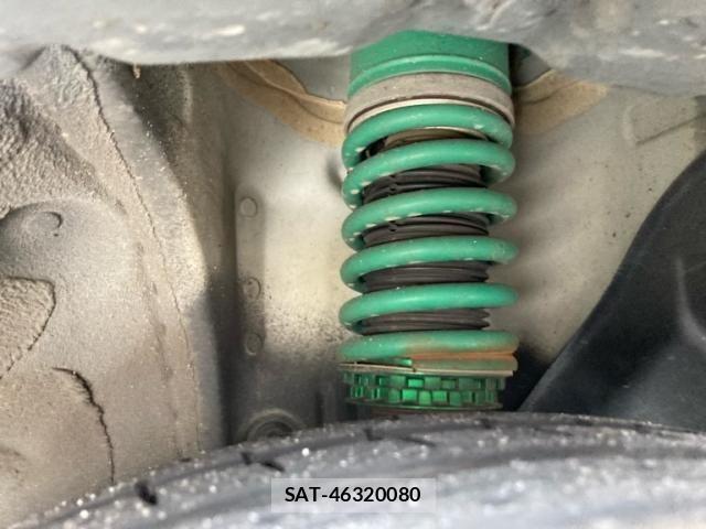 Nissan ELGRAND 2011-12 8229843-24
