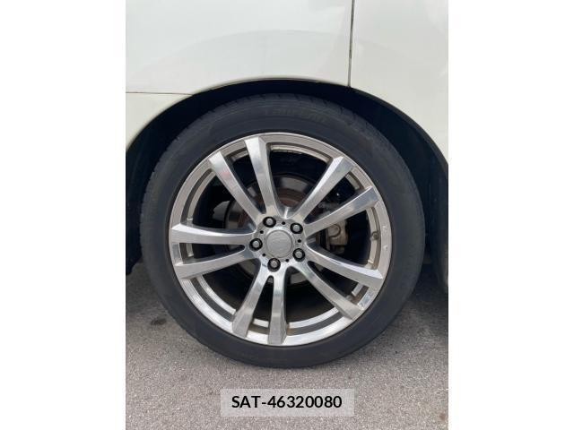 Nissan ELGRAND 2011-12 8229843-5