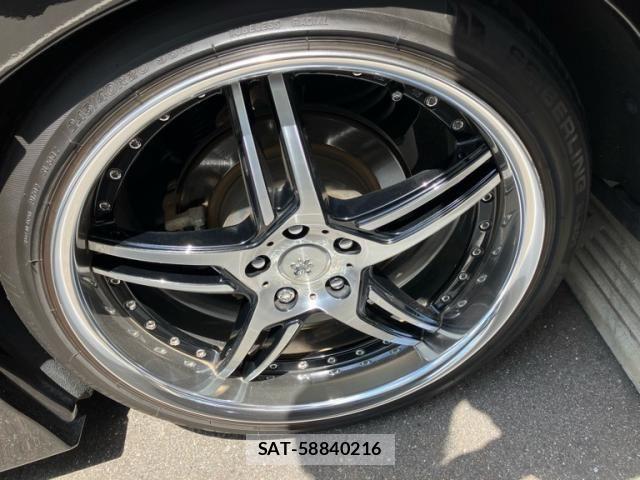 Nissan ELGRAND 2010-10 8229844-2