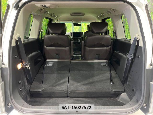 Nissan ELGRAND 2021-06 8245141-11