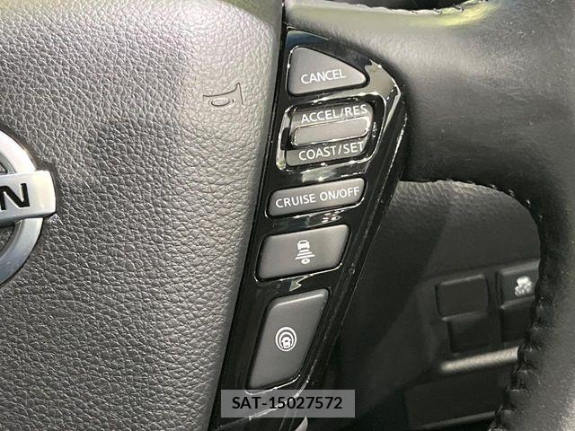 Nissan ELGRAND 2021-06 8245141-7