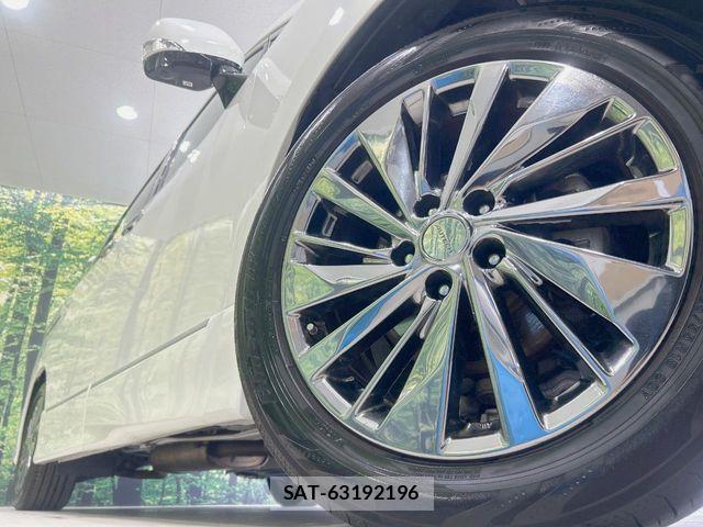 Nissan ELGRAND 2018-12 8245144-13