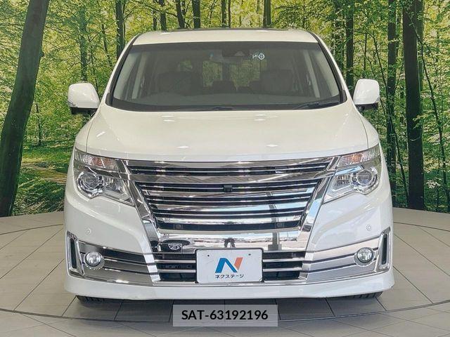 Nissan ELGRAND 2018-12 8245144-14