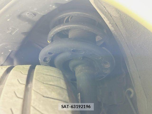 Nissan ELGRAND 2018-12 8245144-19