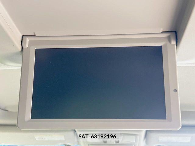 Nissan ELGRAND 2018-12 8245144-5