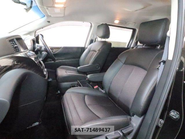 Nissan ELGRAND 2017-02 8245142-7