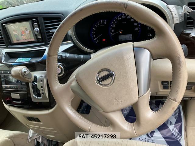 Nissan ELGRAND 2011-07 8314326-13