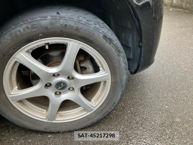 Nissan ELGRAND 2011-07 8314326-2