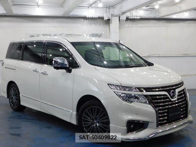 Nissan ELGRAND 2017-05 8314316-0