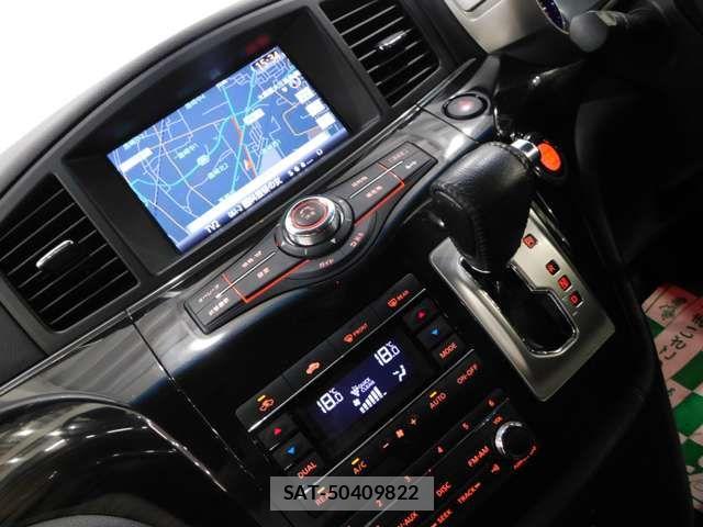 Nissan ELGRAND 2017-05 8314316-10