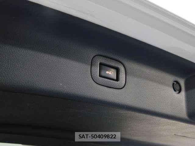 Nissan ELGRAND 2017-05 8314316-7