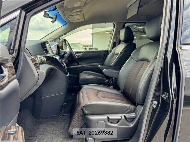 Nissan ELGRAND 2018-05 8314317-16