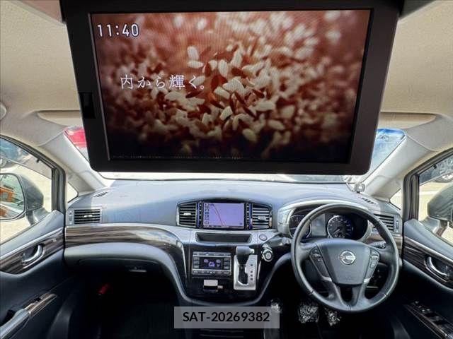 Nissan ELGRAND 2018-05 8314317-1