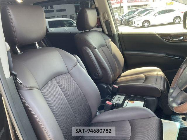 Nissan ELGRAND 2022-03 8314313-15
