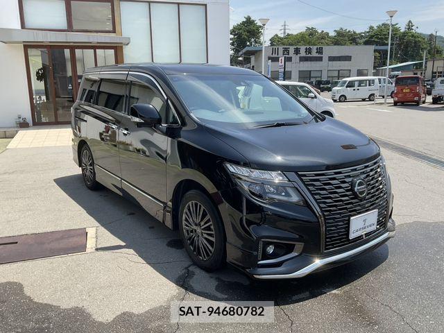 Nissan ELGRAND 2022-03 8314313-5
