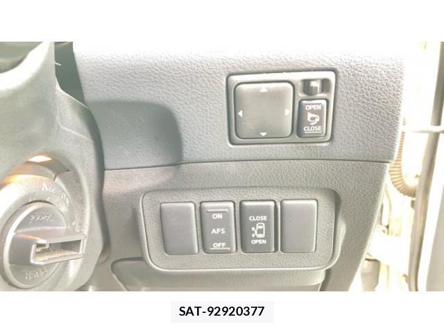 Nissan ELGRAND 2005-03 8314323-15