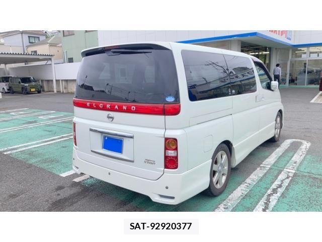 Nissan ELGRAND 2005-03 8314323-3