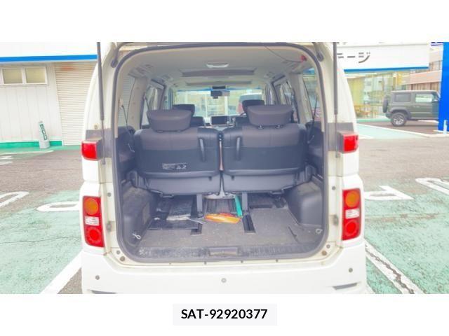 Nissan ELGRAND 2005-03 8314323-6