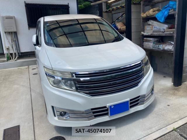 Nissan ELGRAND 2013-10 8314320-1